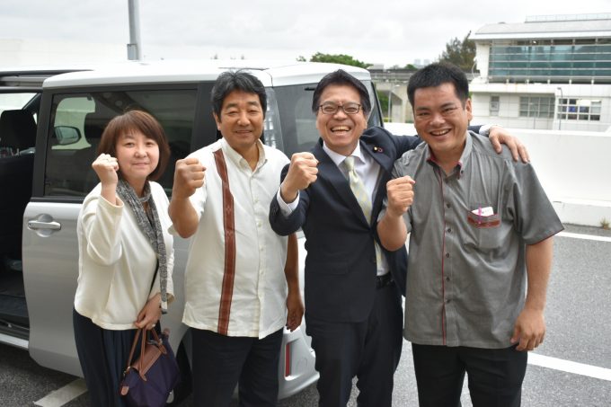 自動車総連沖縄地協の販売店の皆さん